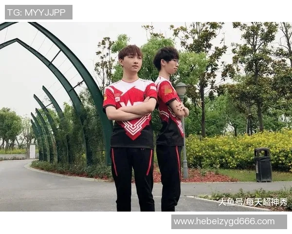 S15LOL职业联赛WE战队耐力表现分析与比赛策略探讨